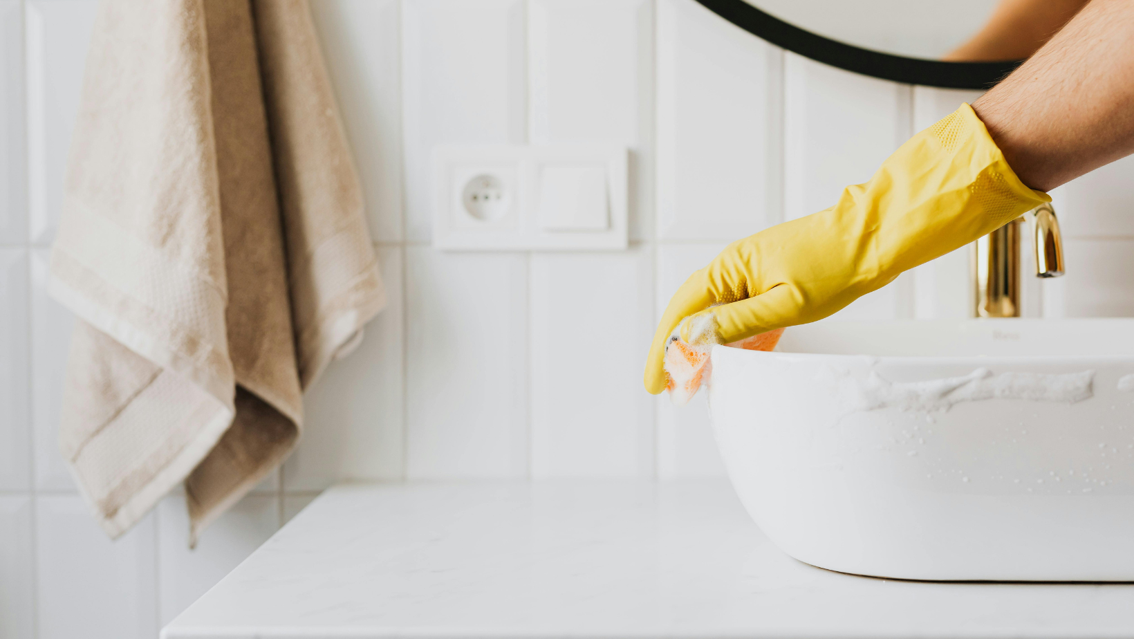 How to Clean Your Kitchen Sink Drain: An Australian's Guide to a Hygienic Kitchen