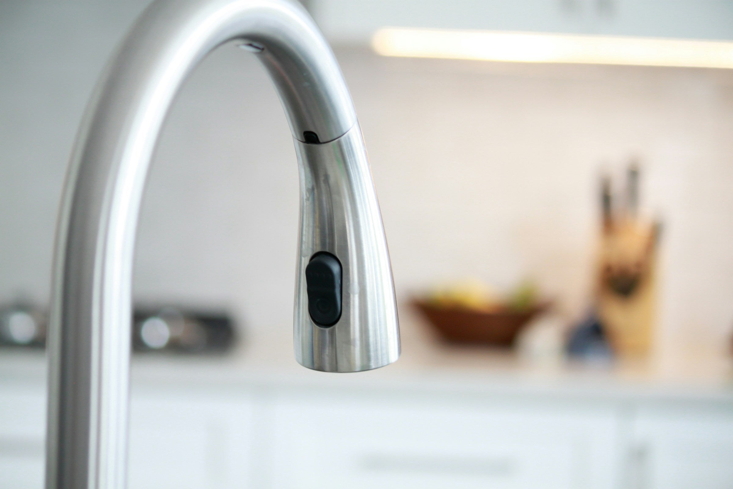 Beginner’s Guide: How to Choose the Right Kitchen Sink Mixer Tap