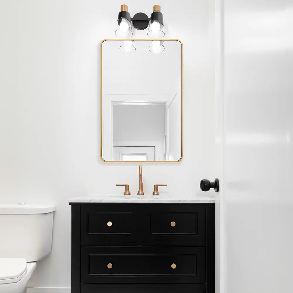 Minimalist rectangular wall mirror with metal frame