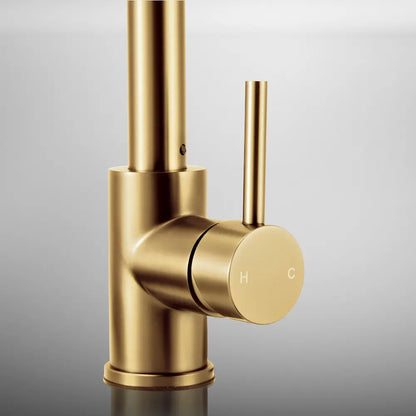 Sleek gold Beca square pull-out mixer tap